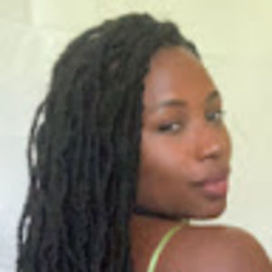 Meet your Posher, Breanna